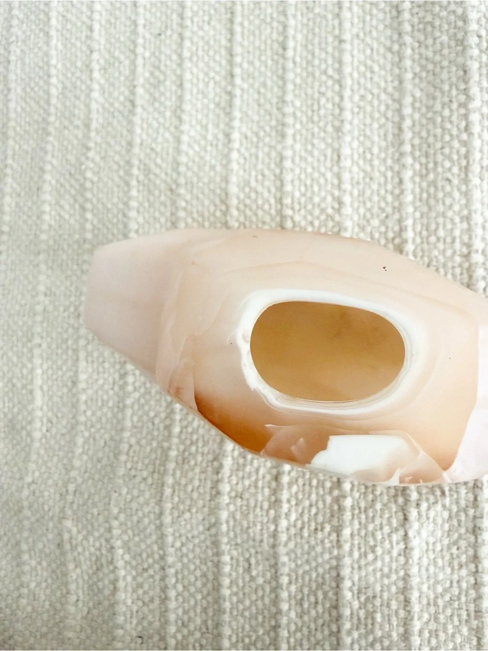 Kendra Scott Pink Heart-Shaped Bud Glass Vase Handblown